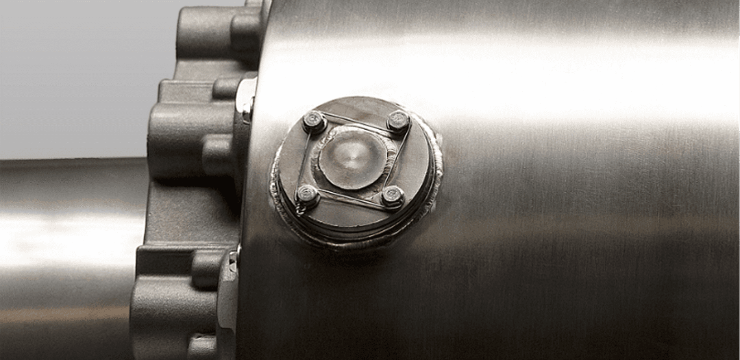 Pyrotechnicke zapalovani